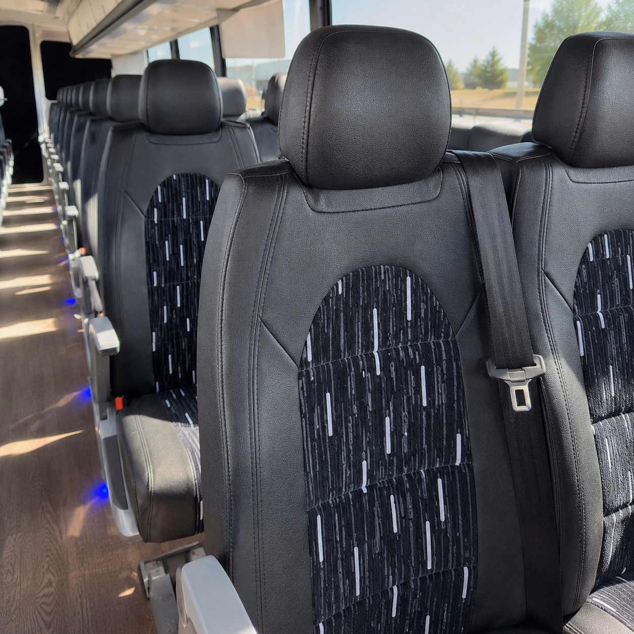 compare bus rental pricing in seattle online upfront and in minutes
