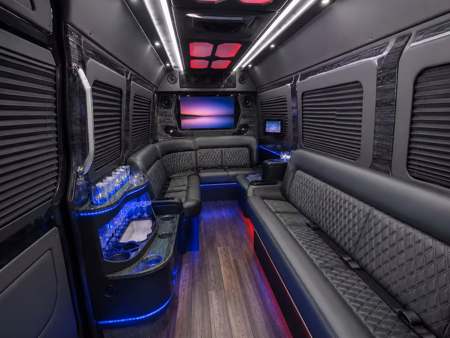 corporate event shuttles for seattle conferences and off site meetings
