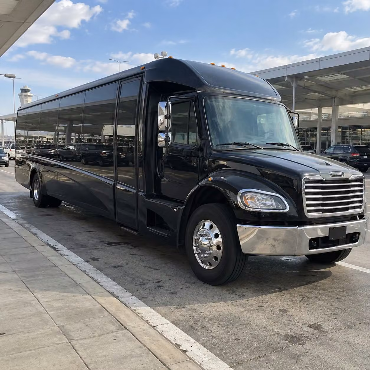 seattle 28 passenger minibus rental