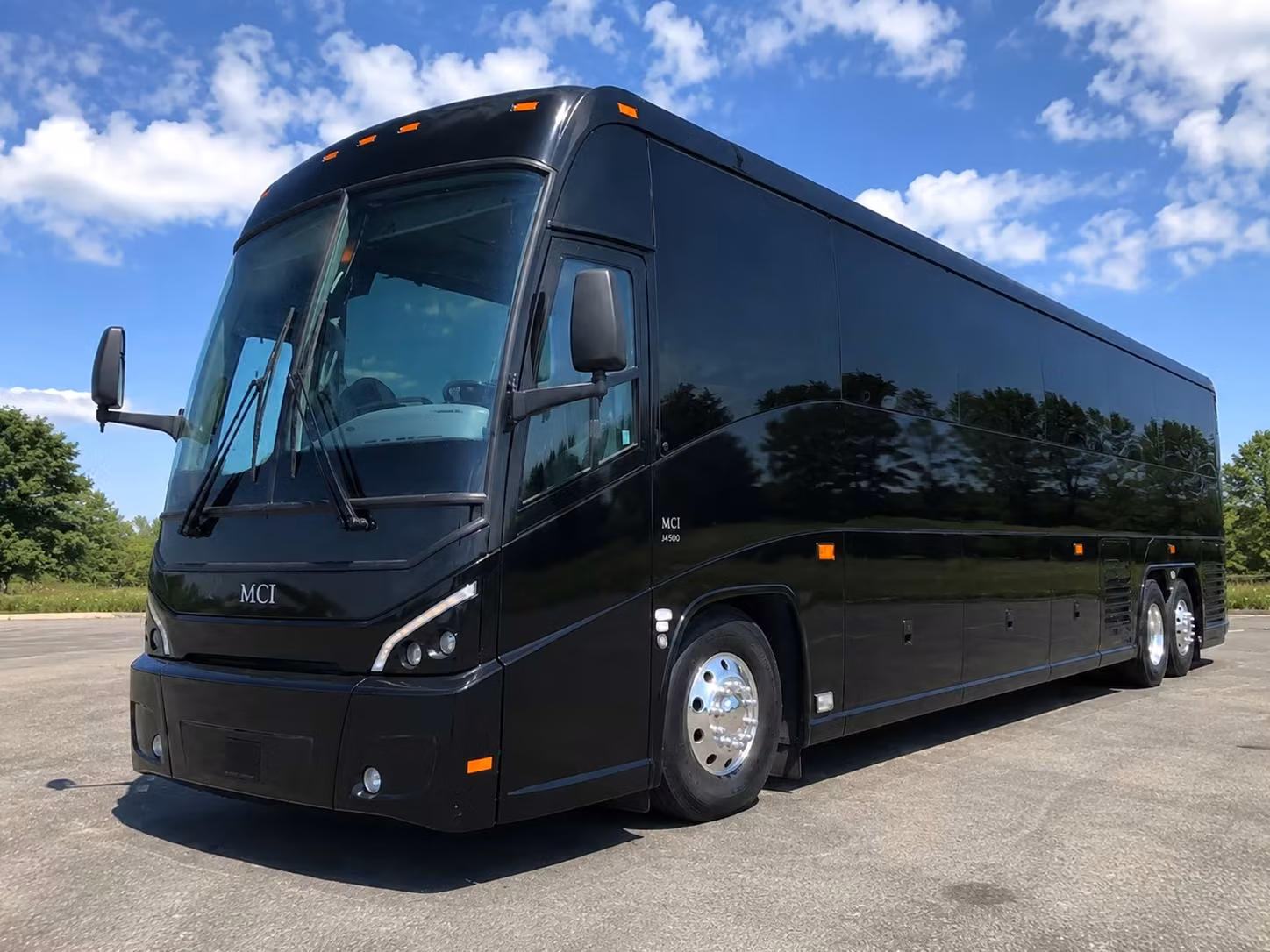 seattle charter bus rental exterior