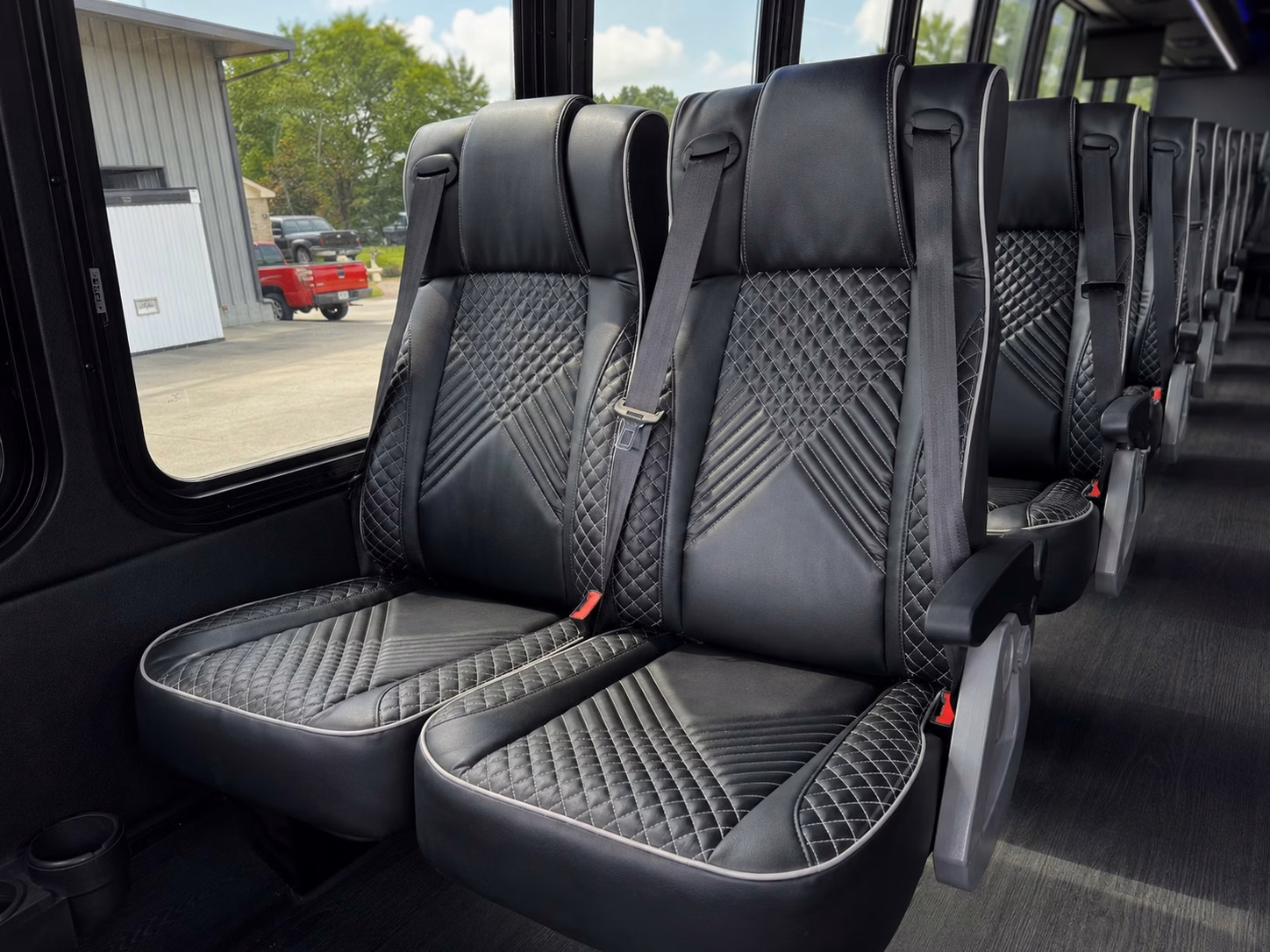 seattle seahawks game day transportation to lumen field